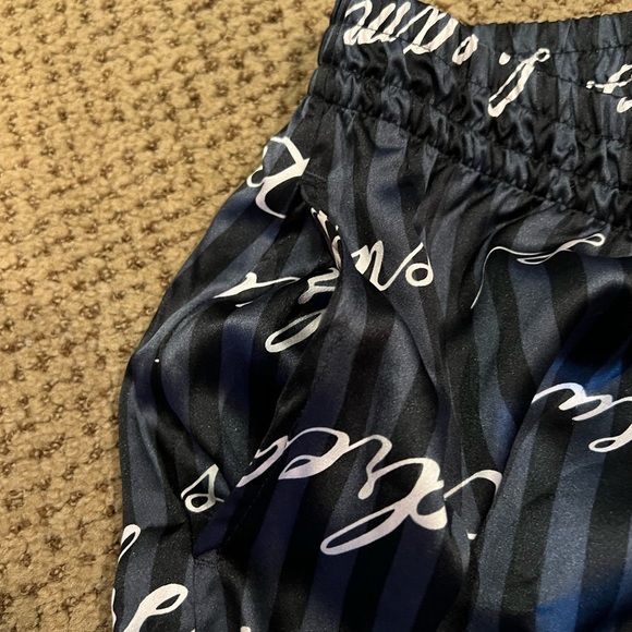 Victorias Secret Satin Sleeping Set - Picture 5 of 8